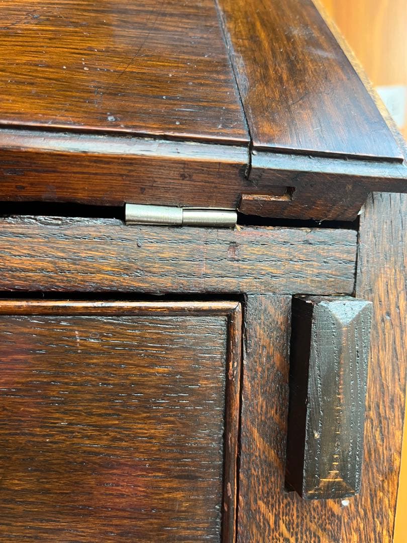 英国 アンティーク家具 ライティングビューロー オーク 1920年代 真鍮