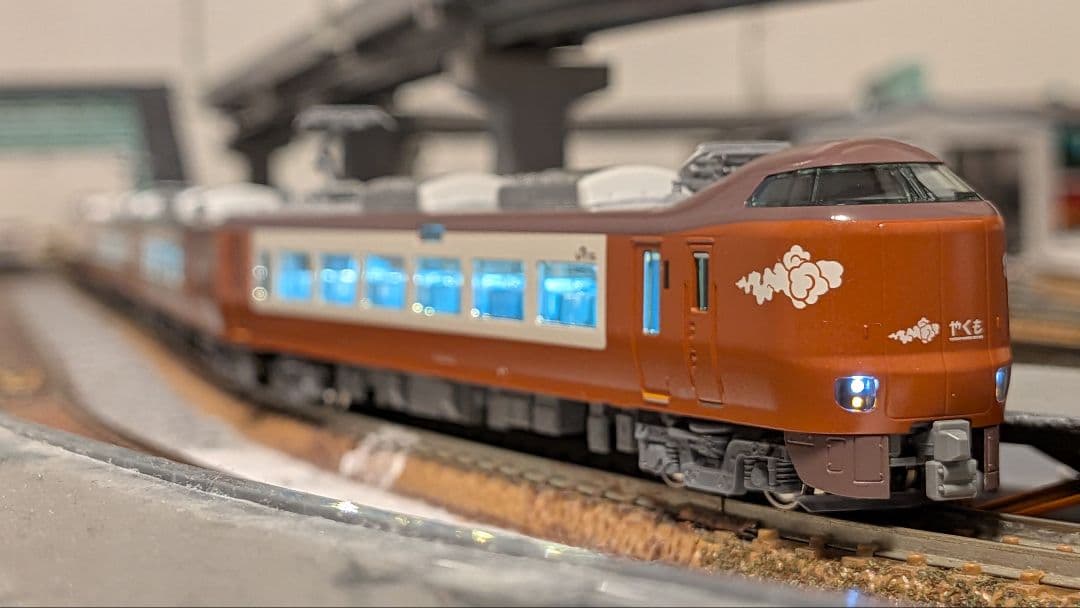 KATO 10-2000 273系 やくも パーツ未使用　室内灯入