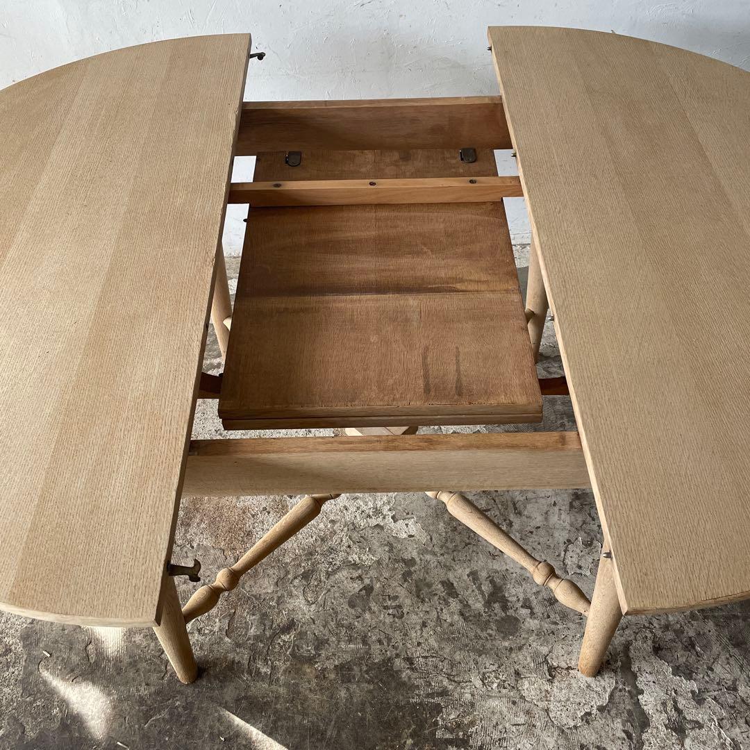 ビンテージ ラウンドエクステンションダイニングテーブル 剥離