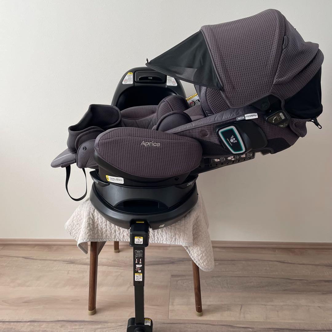 Aprica フラディアグロウ isofix セーフティープラス⭐︎ぼんぼん