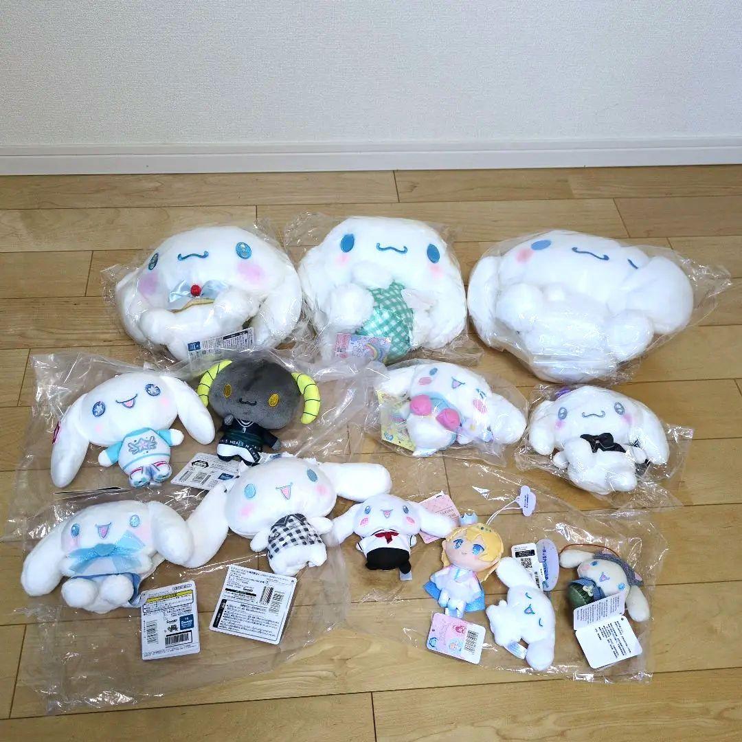 シナモロール　ぬいぐるみ13点・１点900円以下！初音ミクコラボあり