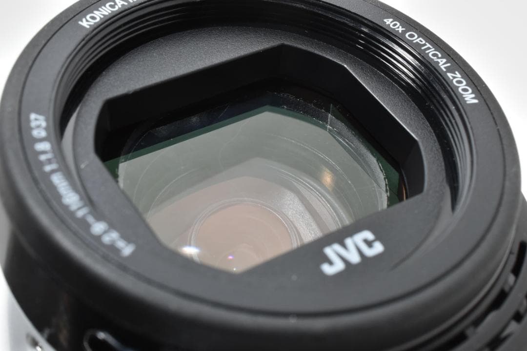 【極美品】JVC Everio GZ-F270 ホワイト　新品級！