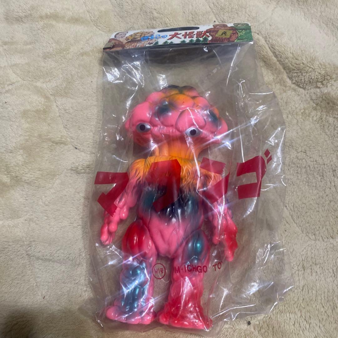 ウルトラマンシリーズ マタンゴフィギュア未開封