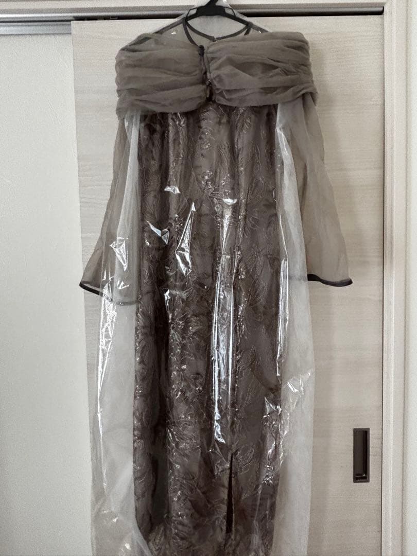 【訳あり】LEJA チュールオフショルダー花柄Iラインワンピースドレス