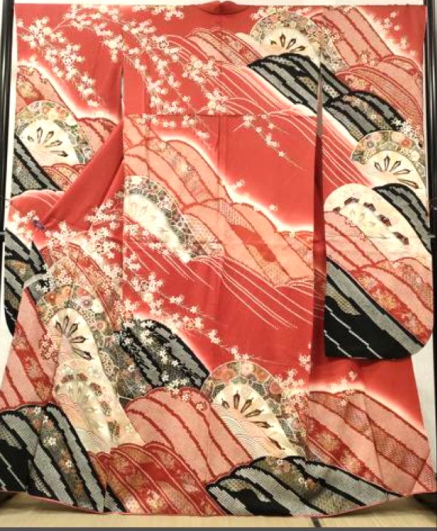 振袖 フルセット6点サイズM〜Ｌ駒刺繍　立波吉祥花文　暈し染め　金銀彩　正絹