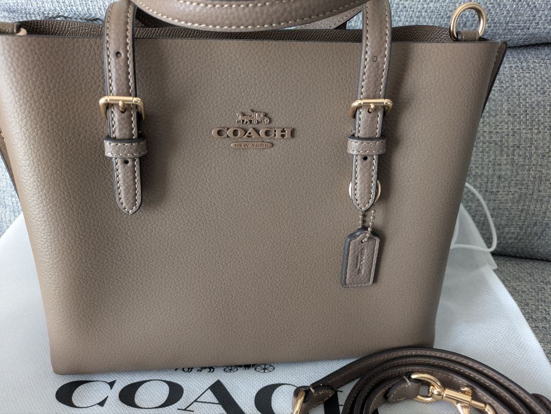 COACH ハンドバッグ、ショルダーバック　モリートート25 未使用