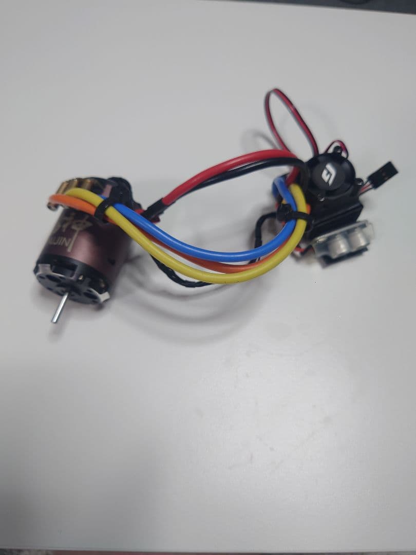 G FORCE 雷神 10 .5T ブラシレス モーター