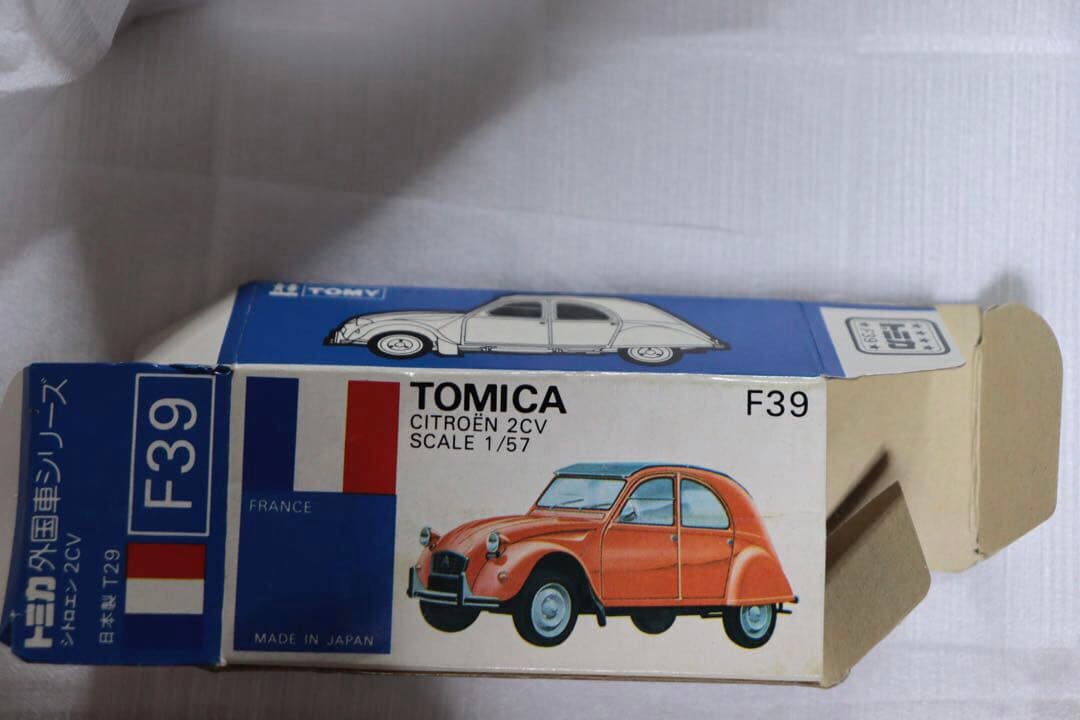 日本製　トミカ　外国車シリーズ　シトロエン　2CV NAVI F39