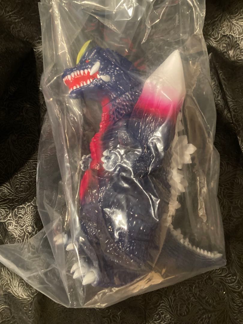 【新品・未開封】スペースゴジラ　メディコム・トイ　安楽安作氏作　GODZILLA