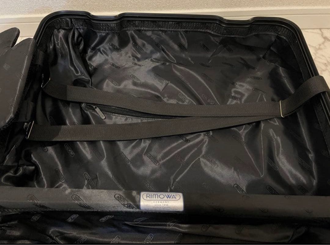 RIMOWA正規品　スーツケース/キャリーケース トパーズ ステルス ブラック