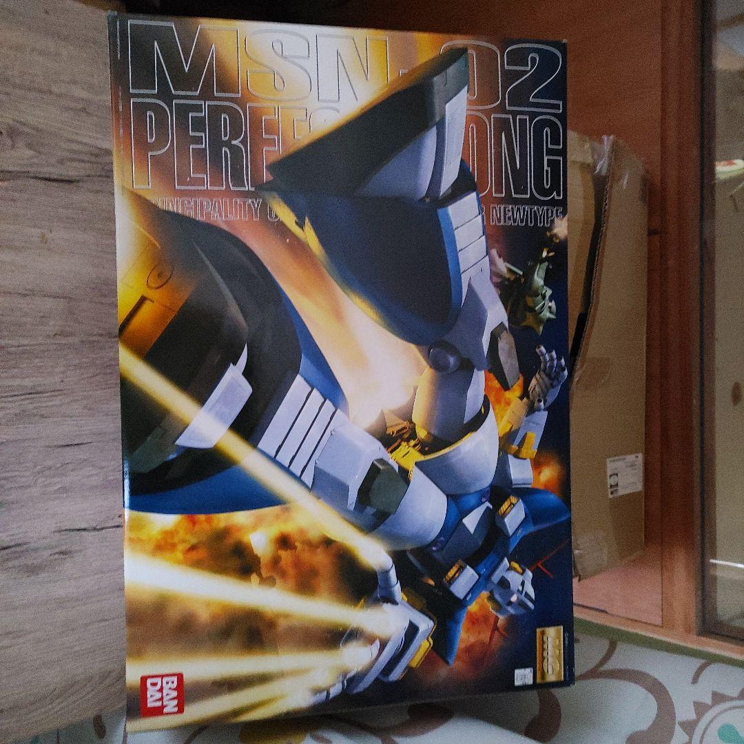 MSN-02 PERFECT ZEONG 1/100 ガンプラ　未開封品