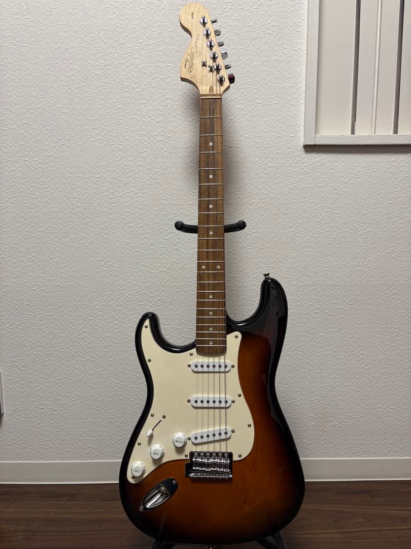 Squier by Fender スクワイヤ ストラトキャスター レフティ 美品