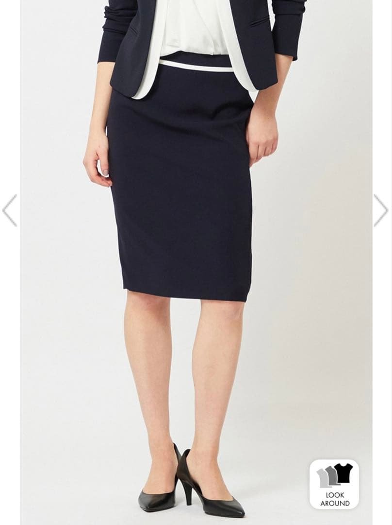 BEIGE Cindy ペイジ　シンディ　タイトスカート　サイズ4 ネイビー