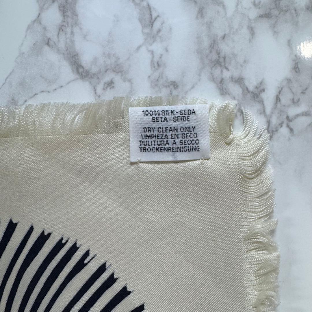 【完全新品未使用】HERMES スカーフ