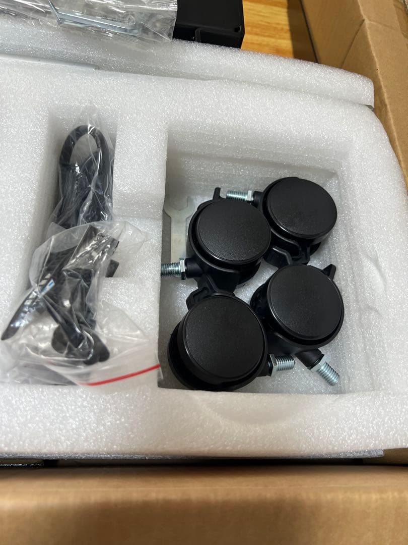 電動昇降式デスク キャスター付き