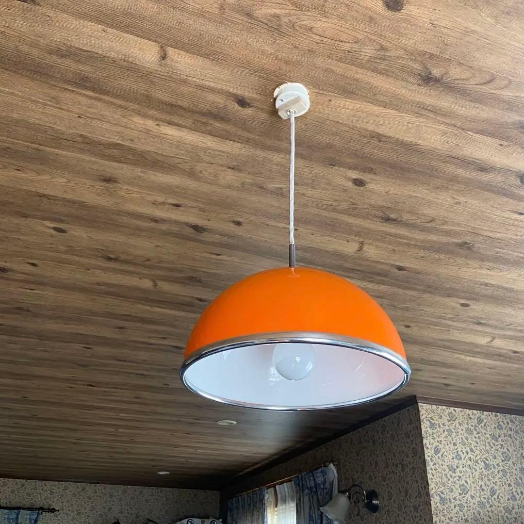 昭和レトロ　ペンダントライト　オレンジ　天井照明　スペースエイジ