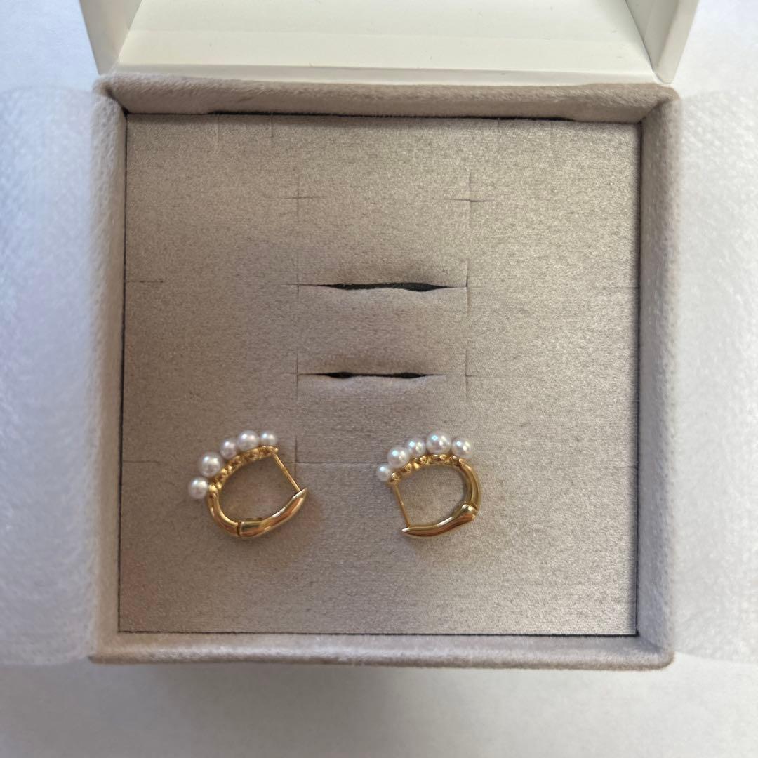 ete パール付きゴールドフープピアス