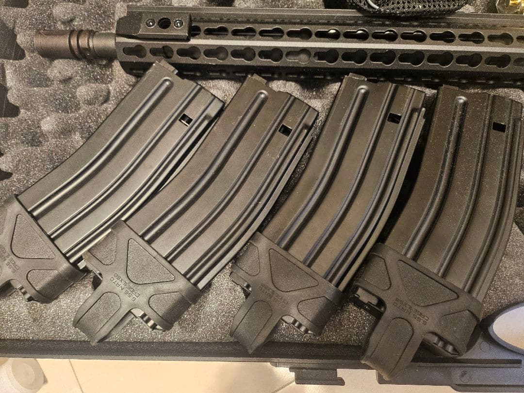 TOP M4カート式電動ガンセット ハードケース、カート付き ライブカート