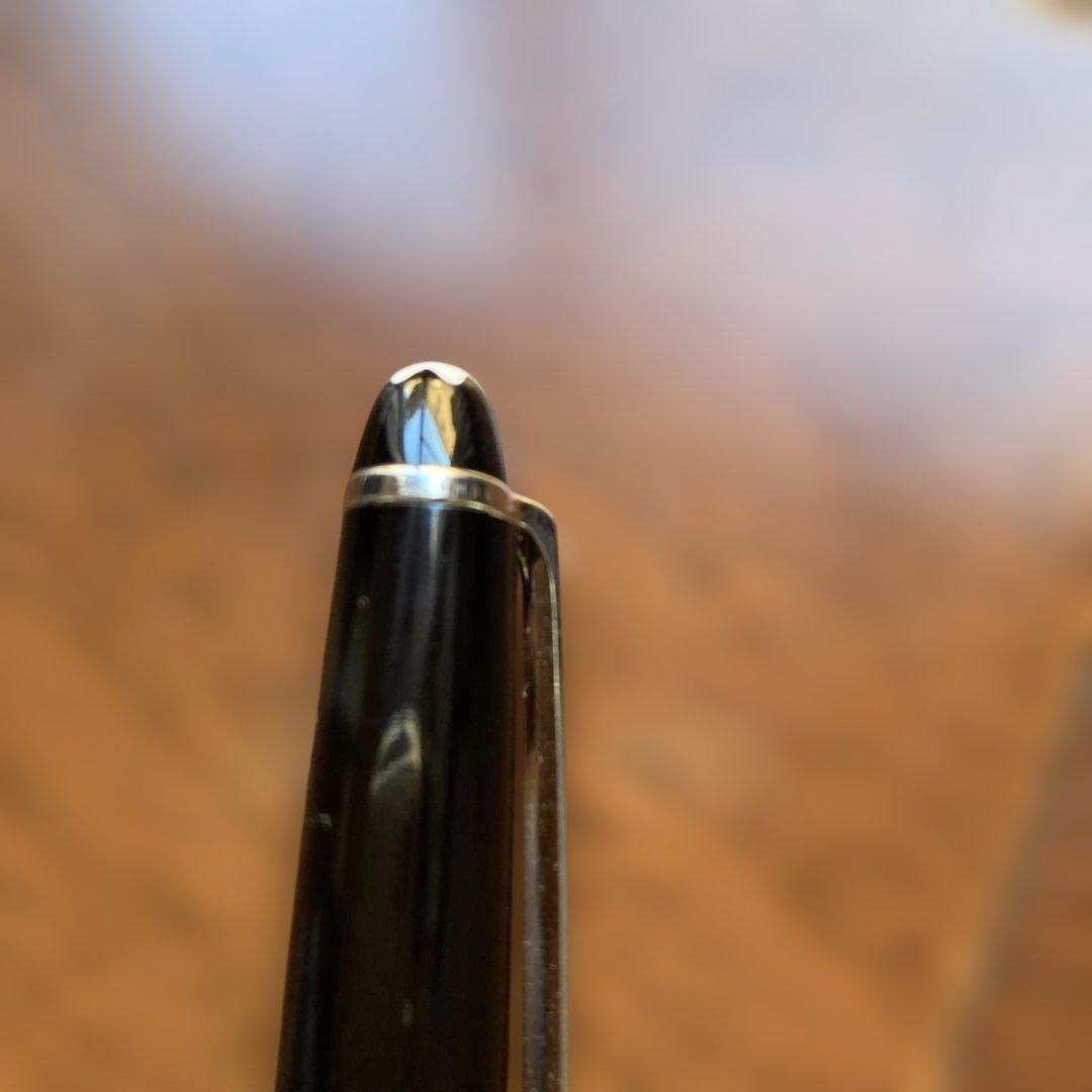 け*い様 モンブラン黒のボールペン 本体