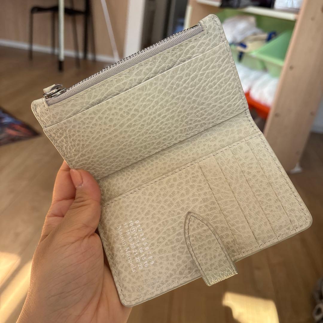 Maison Margiela ホワイト　二つ折り財布