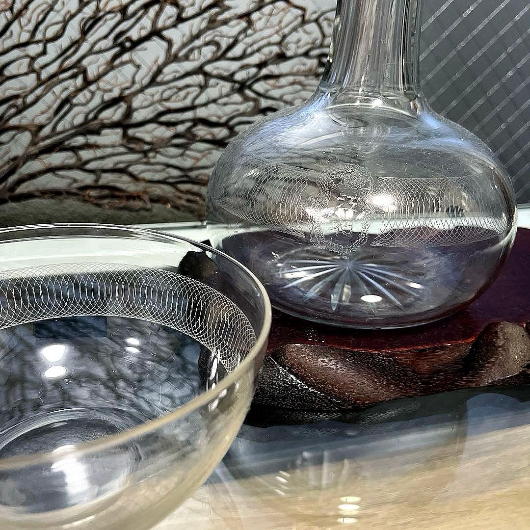 骨董　時代ガラス　グラヴィール技法　薄張りガラス　碗型　ボウル　ウランガラス１客