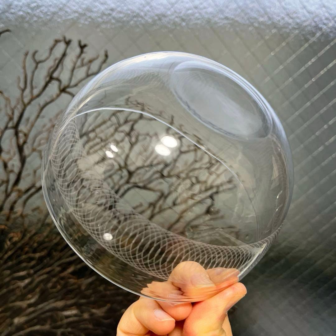 骨董　時代ガラス　グラヴィール技法　薄張りガラス　碗型　ボウル　ウランガラス１客