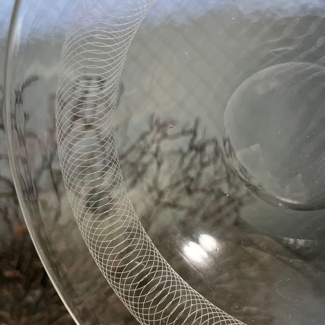 骨董　時代ガラス　グラヴィール技法　薄張りガラス　碗型　ボウル　ウランガラス１客