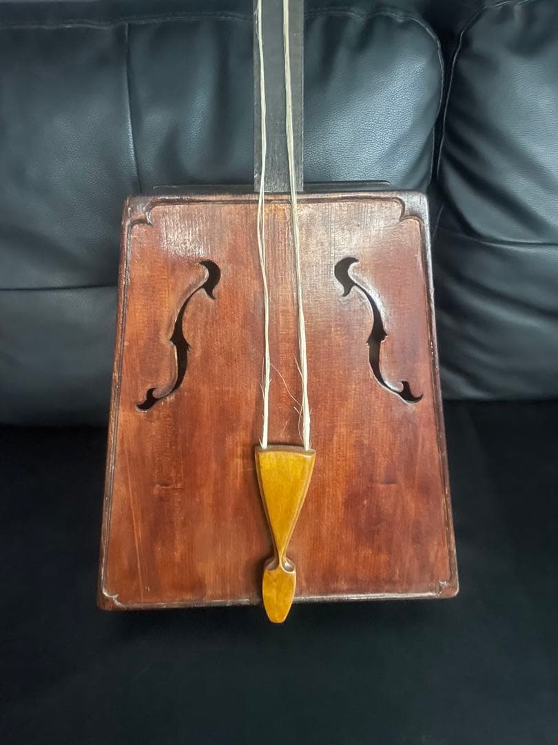 なか馬頭琴、民族楽器　モンゴル