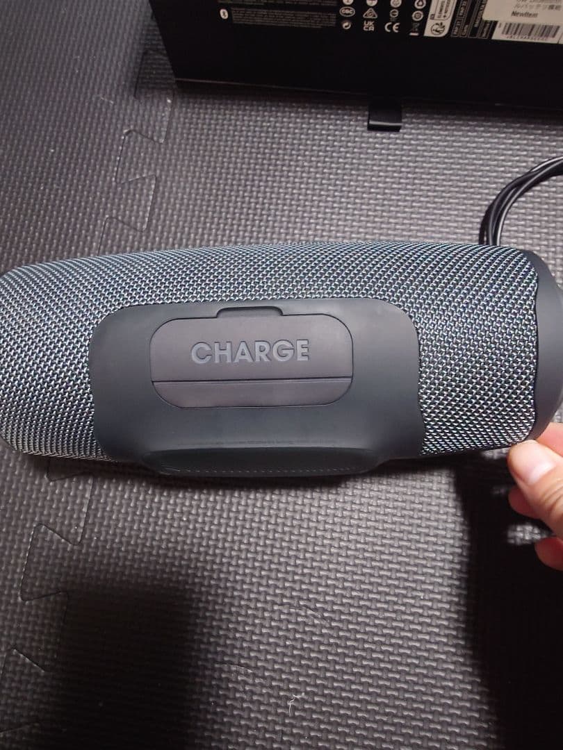 JBL Charge Essential 2 ワイヤレススピーカー