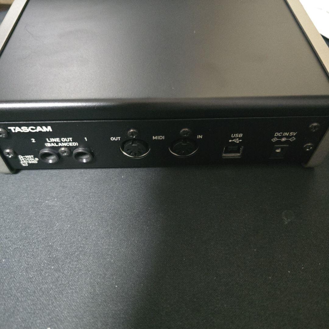 TASCAM US-2×2