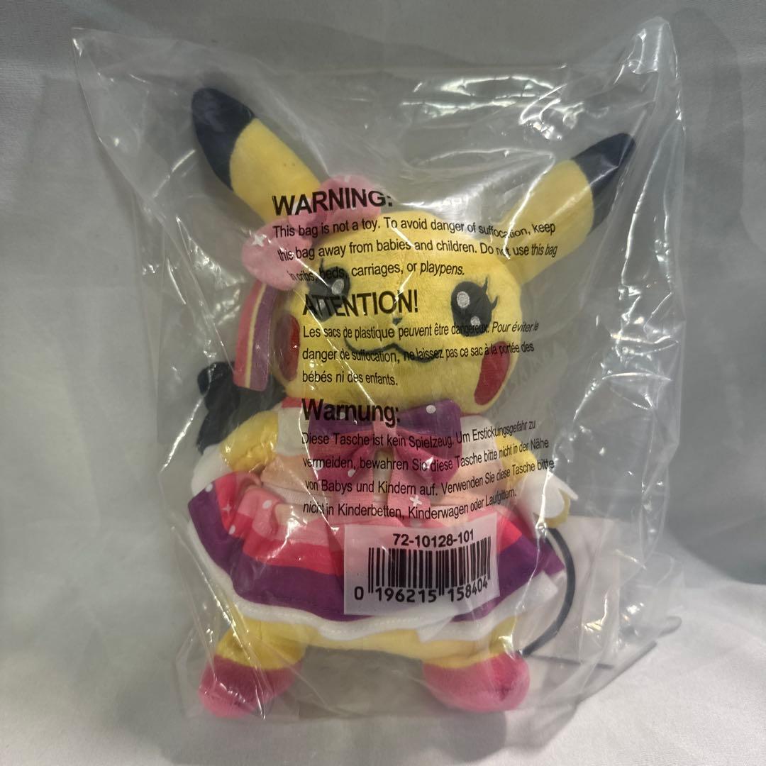 アイドル　ピカチュウ　ぬいぐるみ　新品