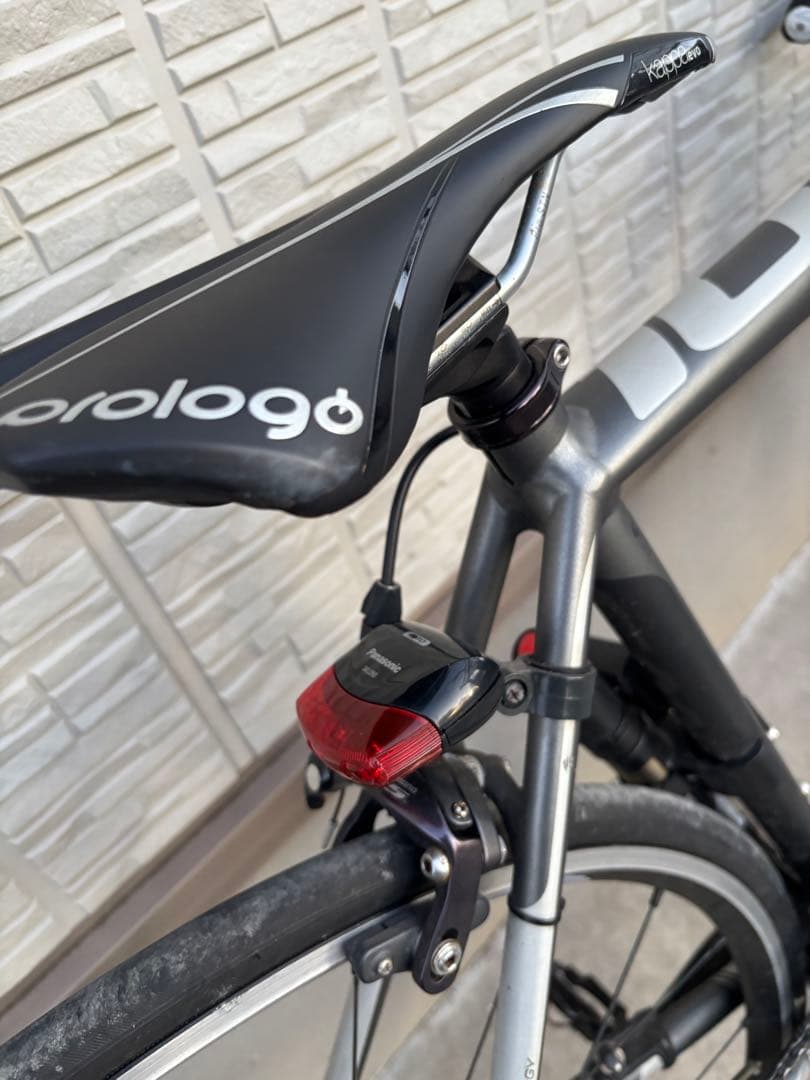 CANNONDALE CAAD10 キャノンデール　ロードバイク