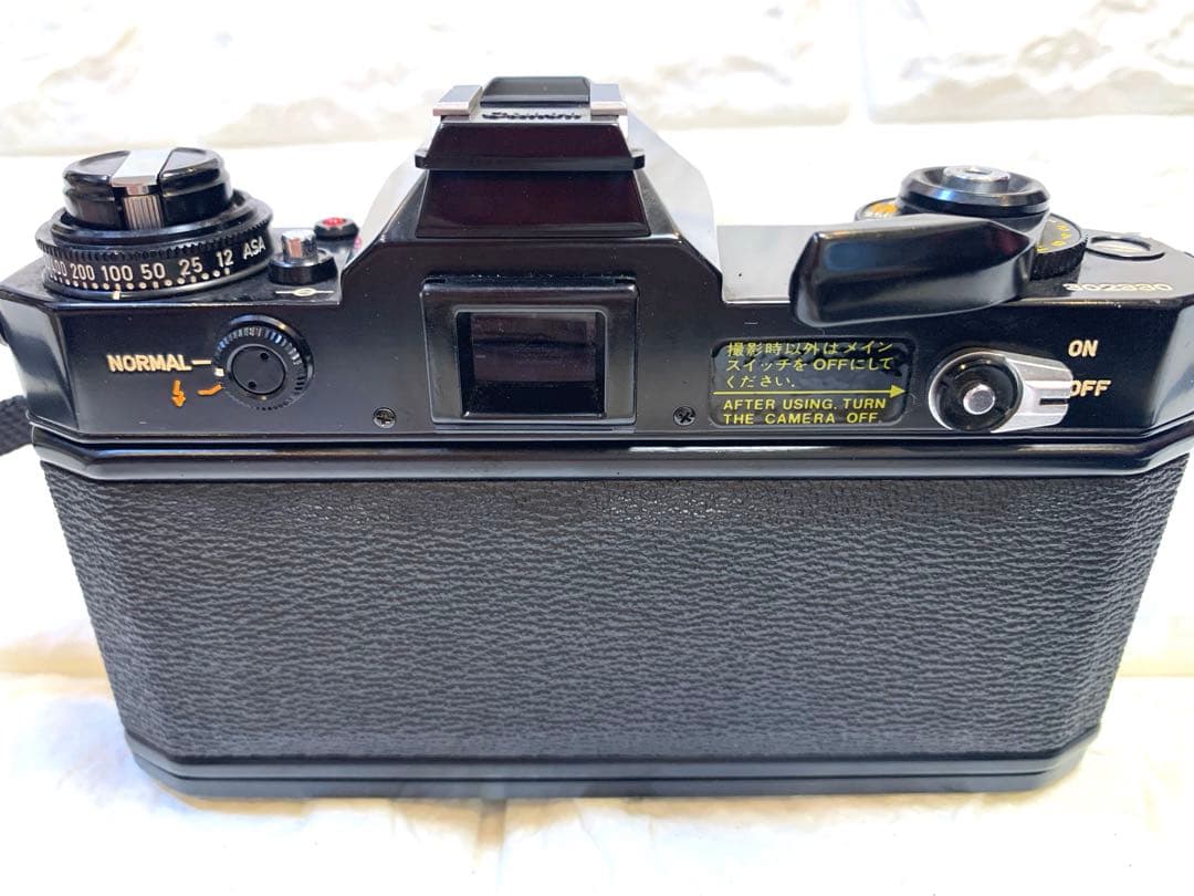 キャノンCanon EF 一眼レフカメラ 50mmレンズ付き