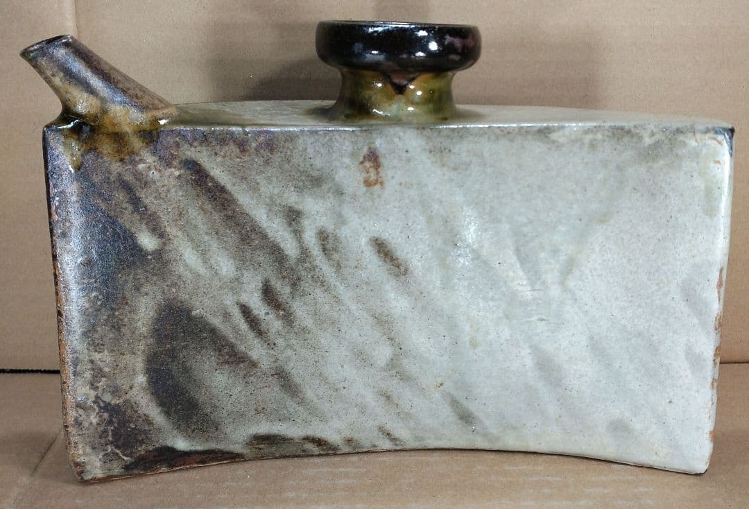 【本物保証】金城次郎 海老紋抱瓶 共箱 栞 人間国宝 壺屋焼 壷屋焼 美品