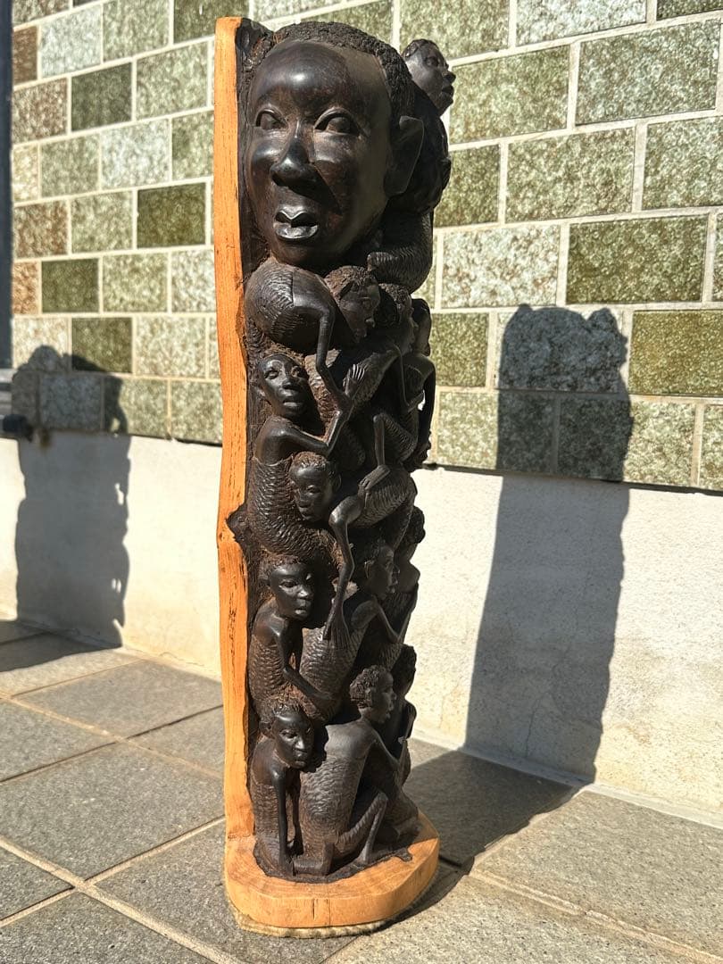 マコンデ　木製彫刻