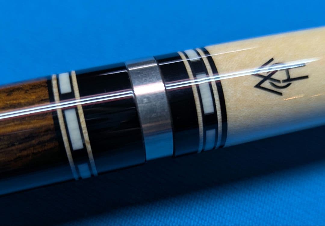 【オマケ付き!!】HOWキュー ZR-3