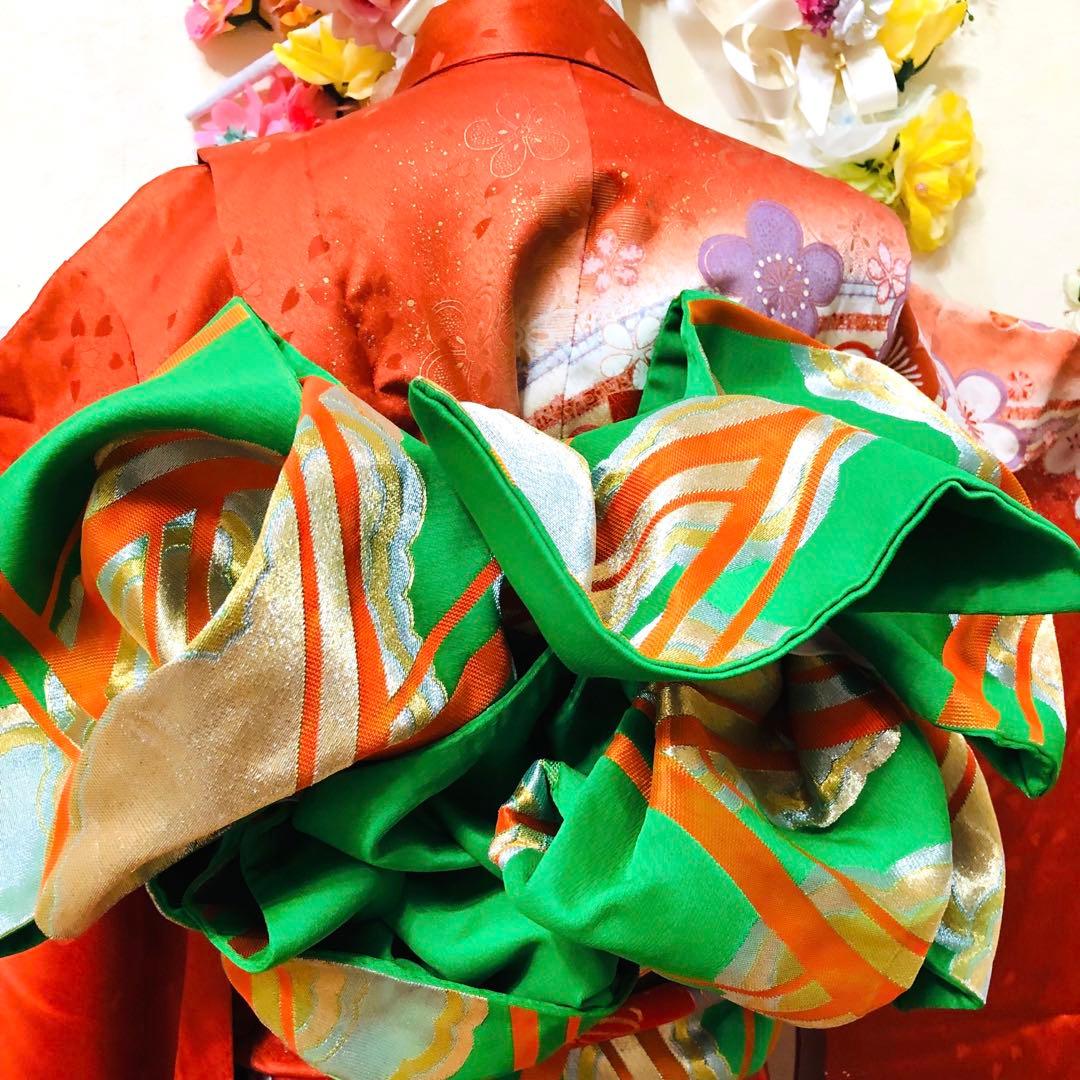 七五三七歳‼️豪華正絹尽くし⭐︎人気赤地暈し⭐︎蝶々金糸刺繍花々金彩⭐︎ 完全フルセット