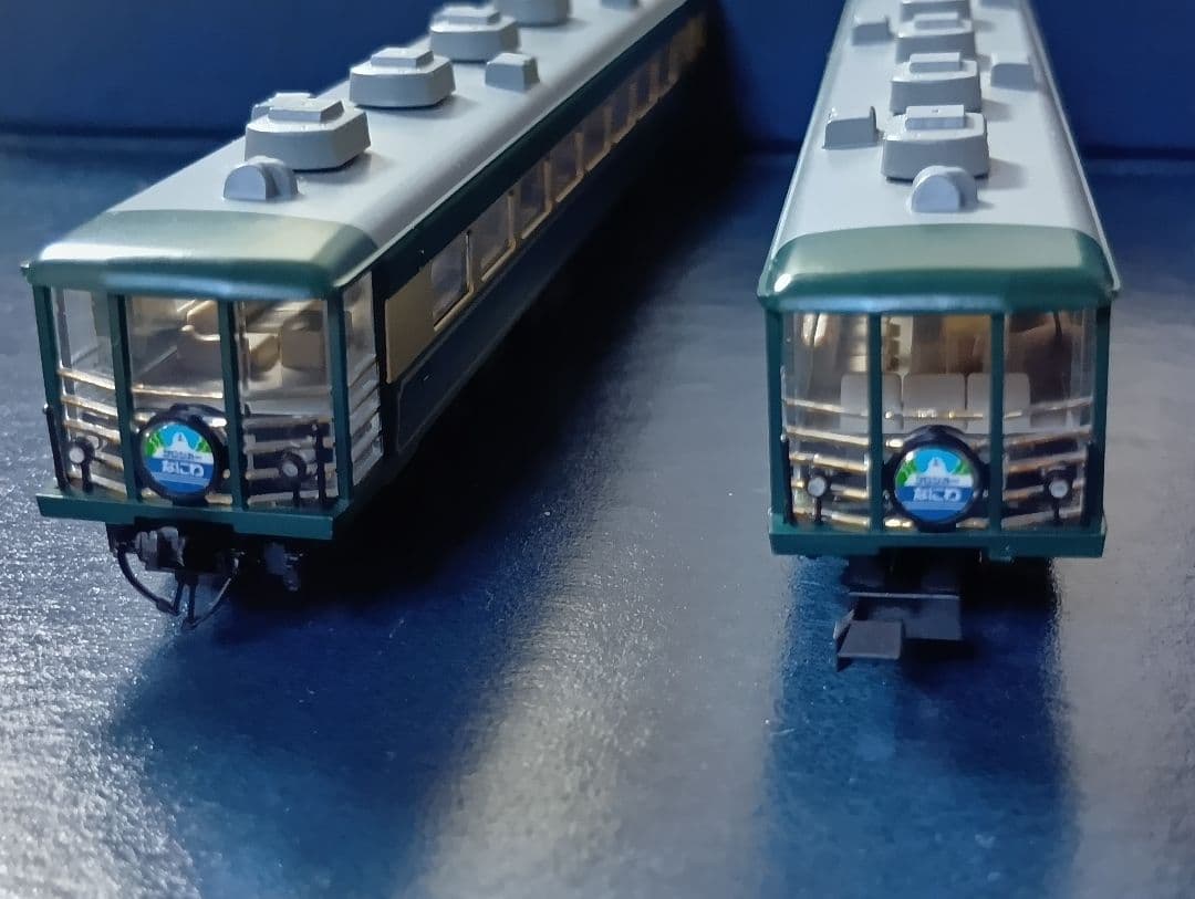 TOMIX JR14-700系サロンカーなにわ 基本・増結セット