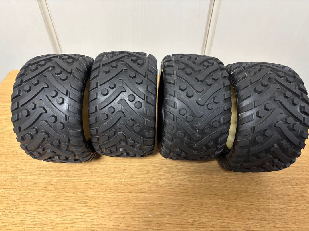 hpi サベージ用タイヤホイールGOLIATH