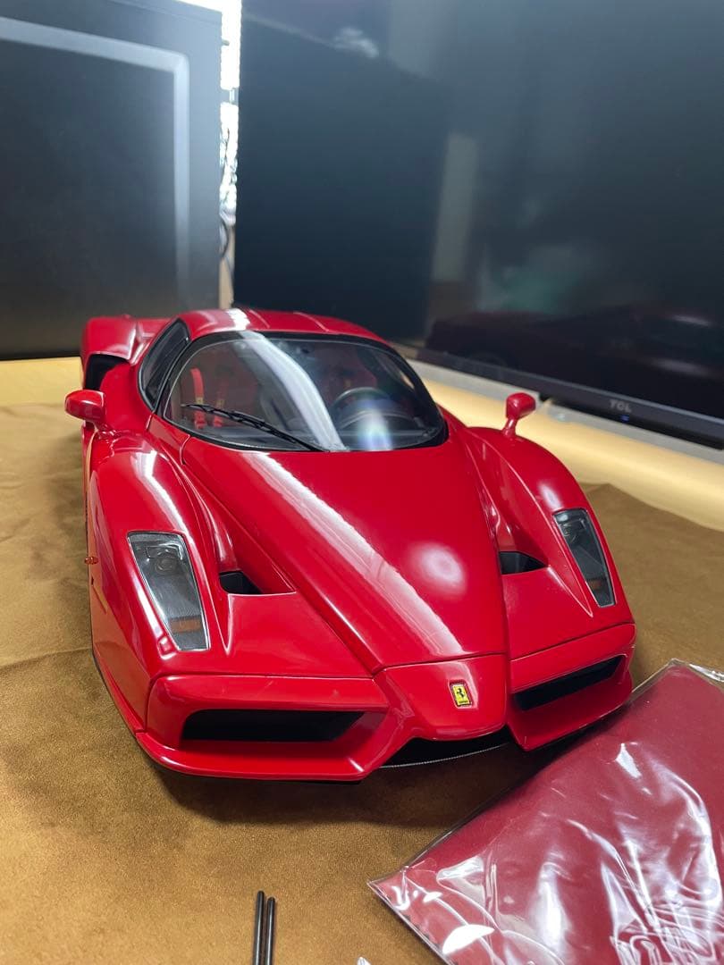 デアゴスティーニ　エンツォフェラーリ1/10スケールセット