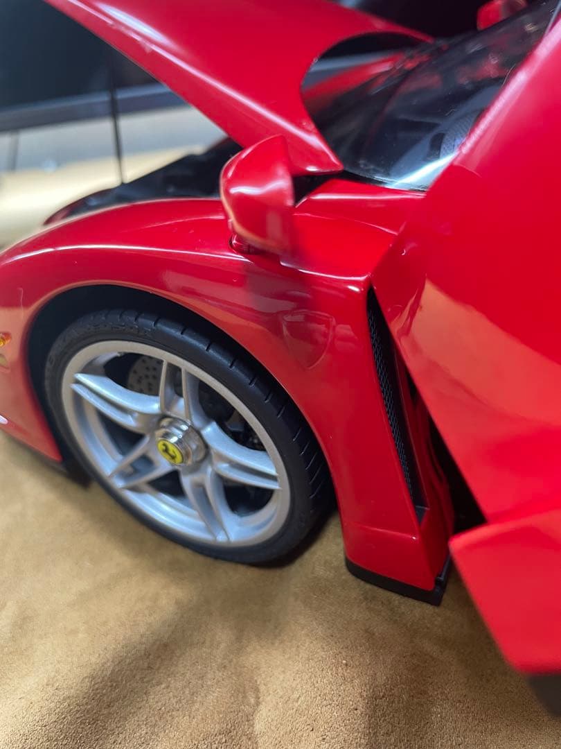 デアゴスティーニ　エンツォフェラーリ1/10スケールセット