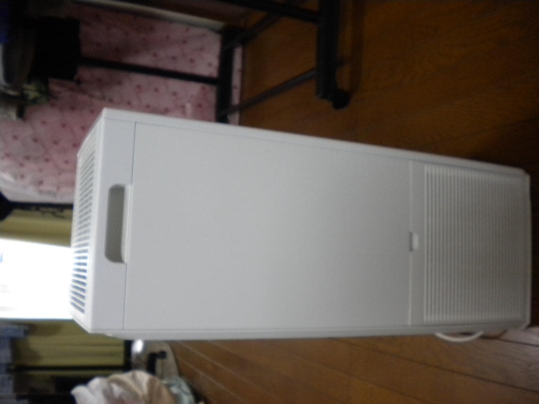 ダイキン 加湿ストリーマ空気清浄機 MCK55XE-W ２０２１年製