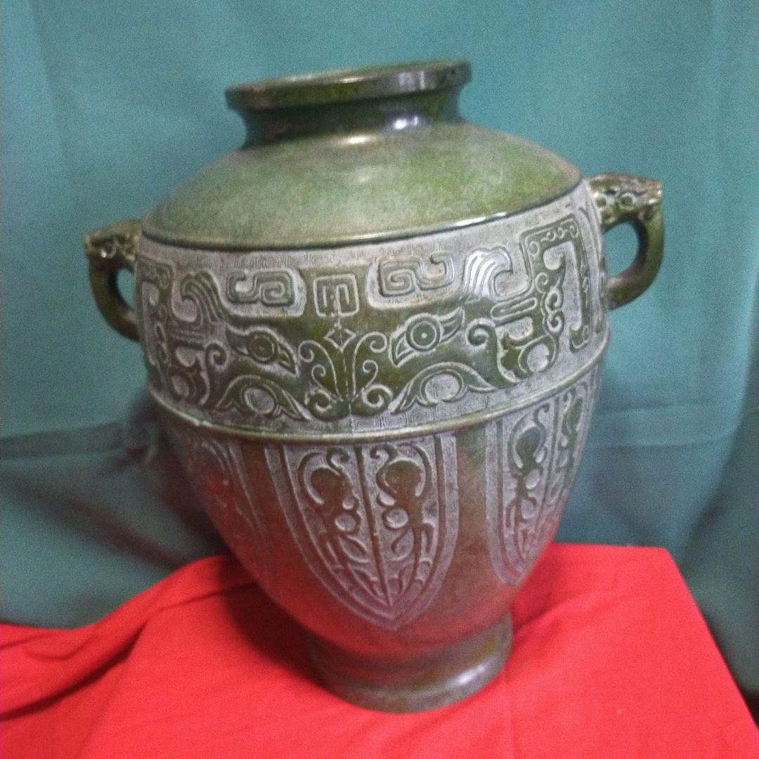銅器の花瓶・飾り壺・彫刻