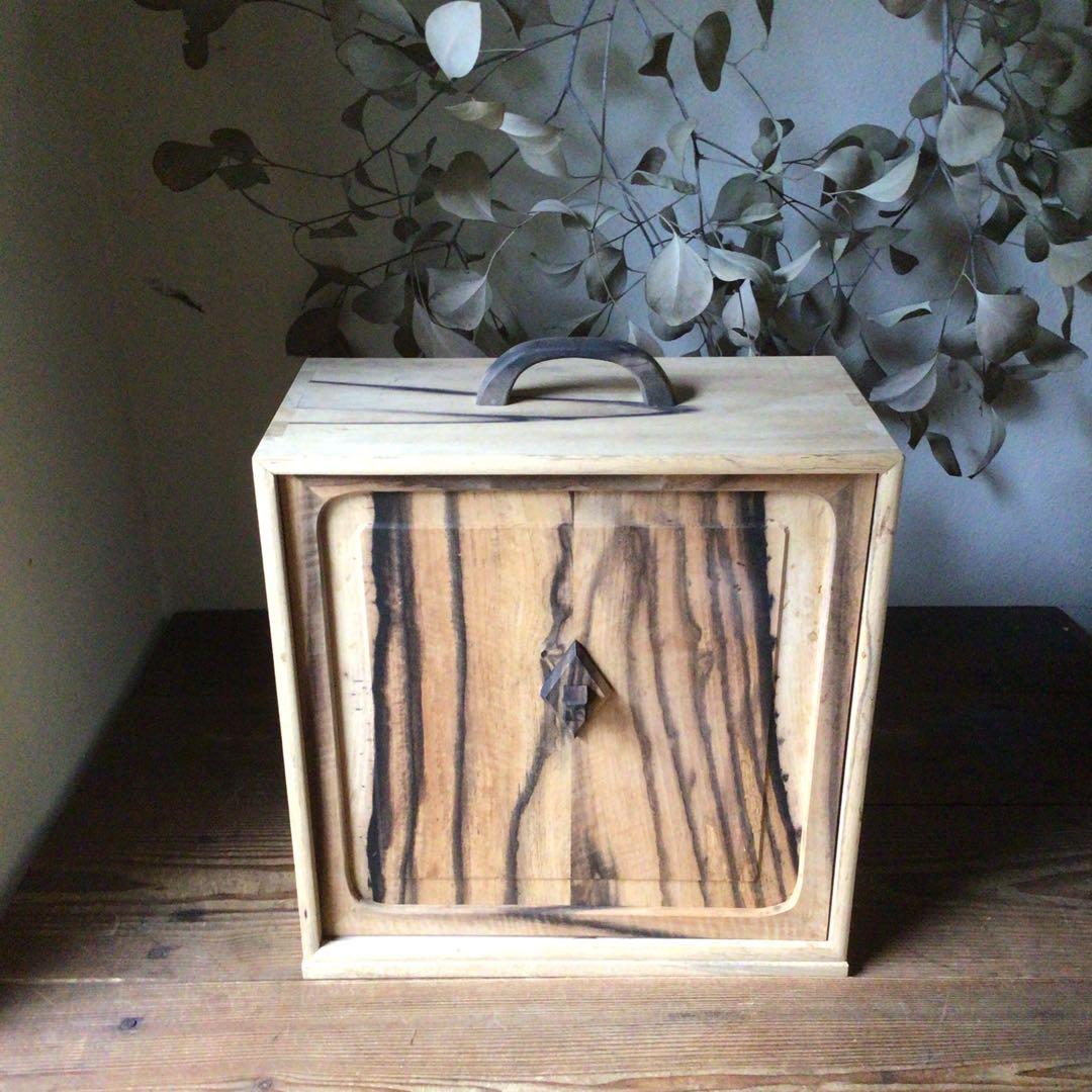 D*n様 No3724 黒柿無垢　茶箱　高さ38.5cm 茶道具　器局　茶箪笥