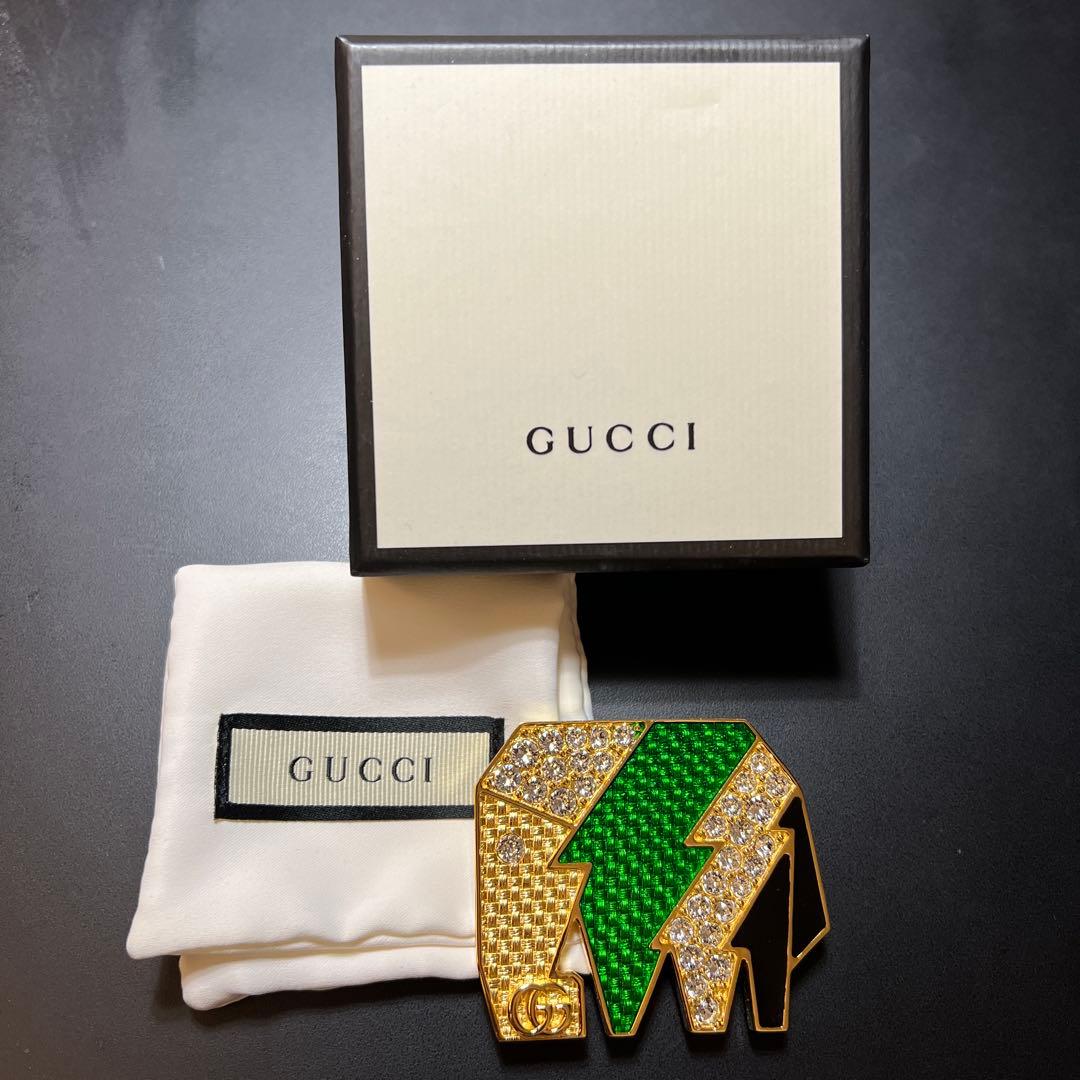 GUCCI ゾウ ブローチ