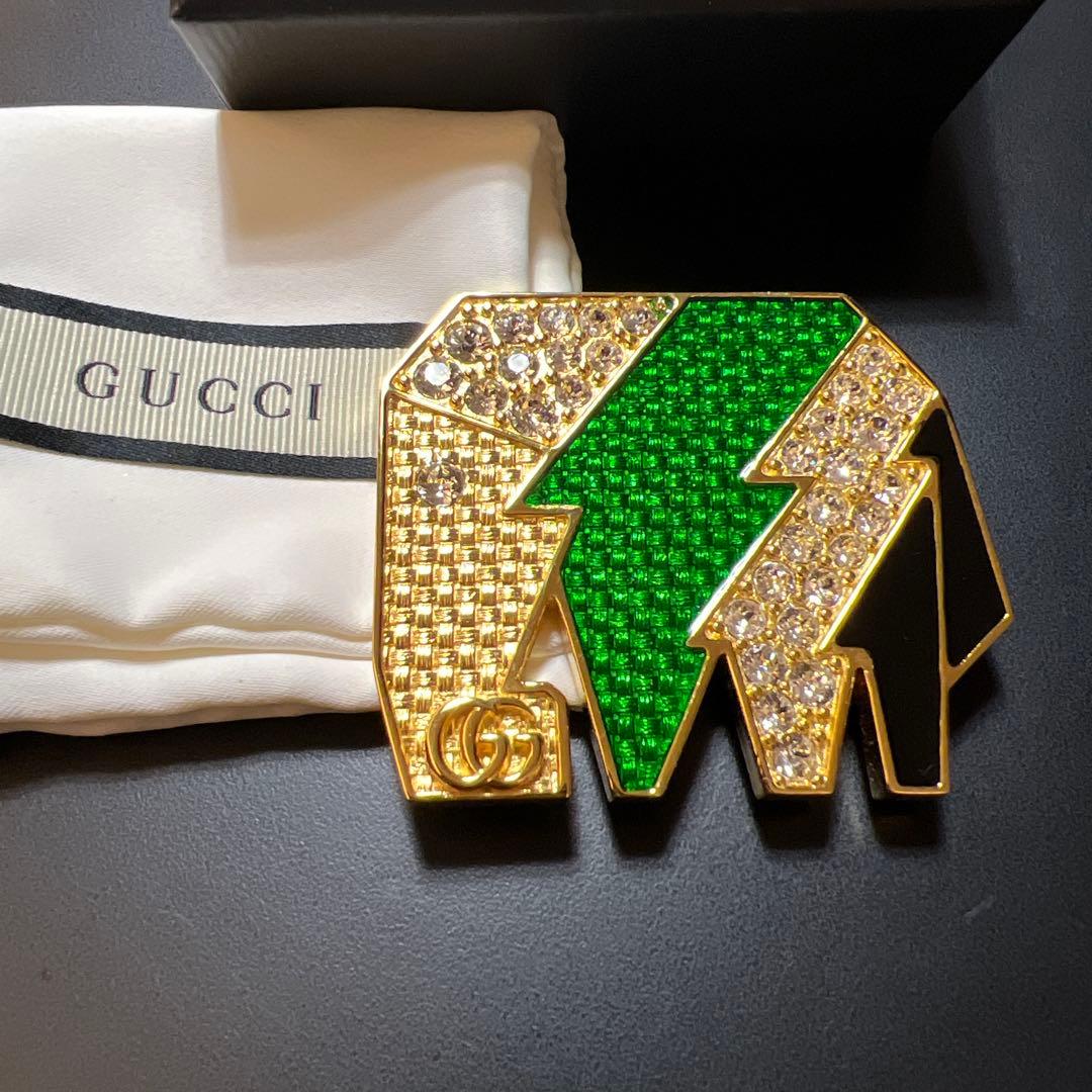 GUCCI ゾウ ブローチ