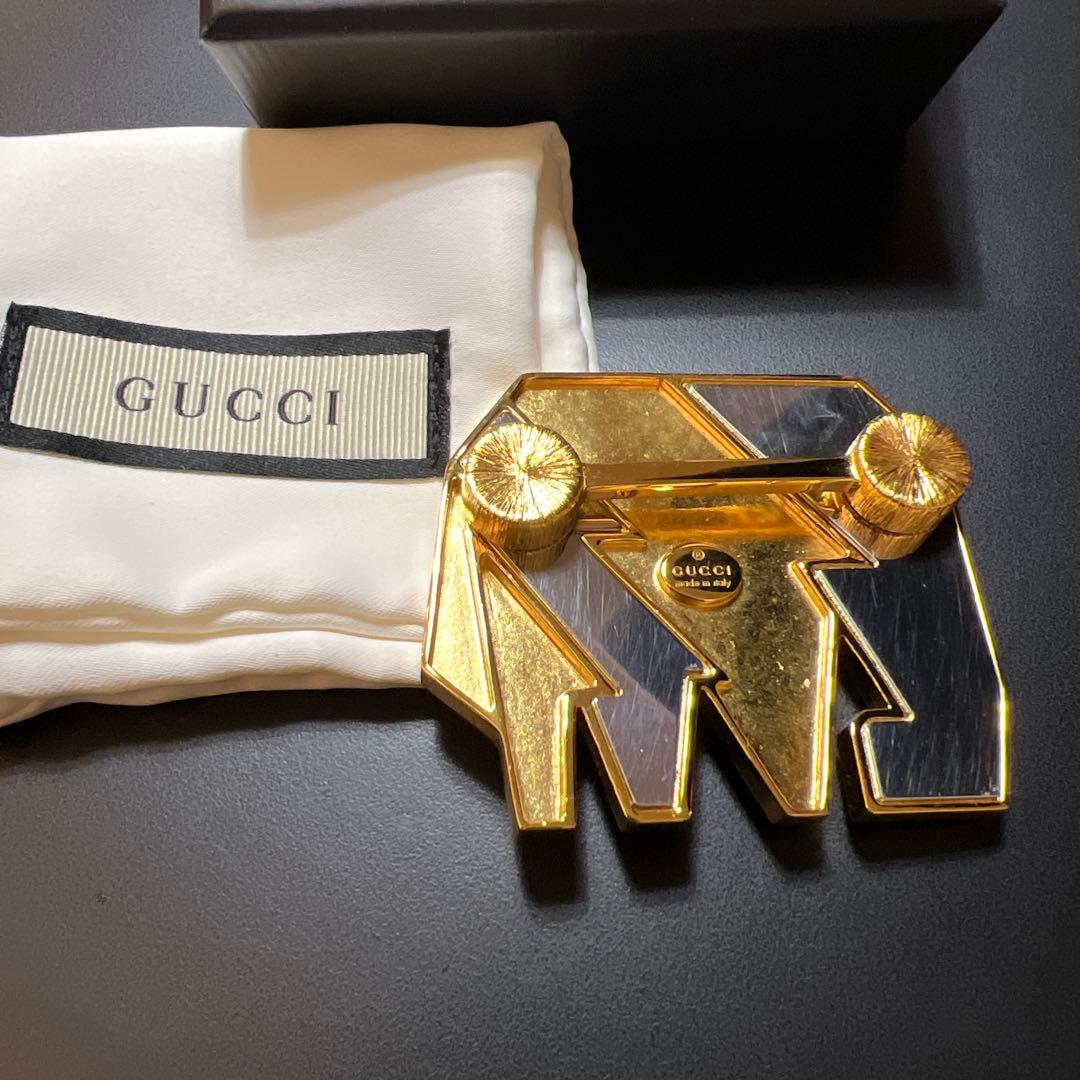 GUCCI ゾウ ブローチ