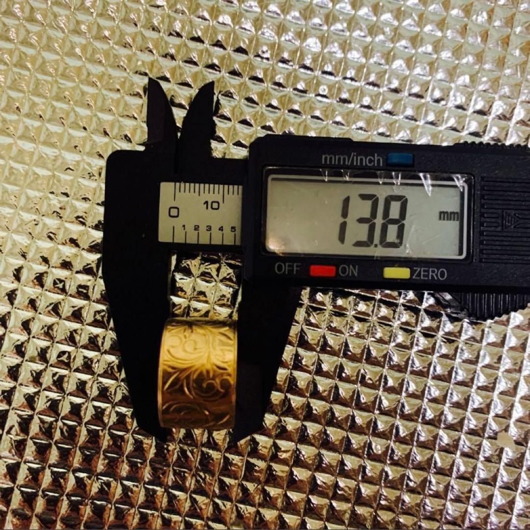 K18ゴールド指輪　日本製　手彫り　男女兼用