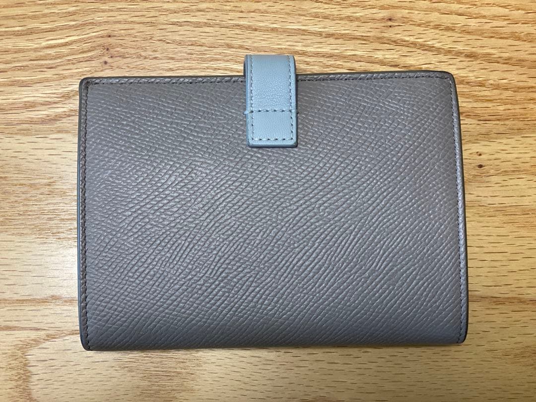 【美品】CELINE ミディアムストラップウォレット　二つ折り財布 グレー