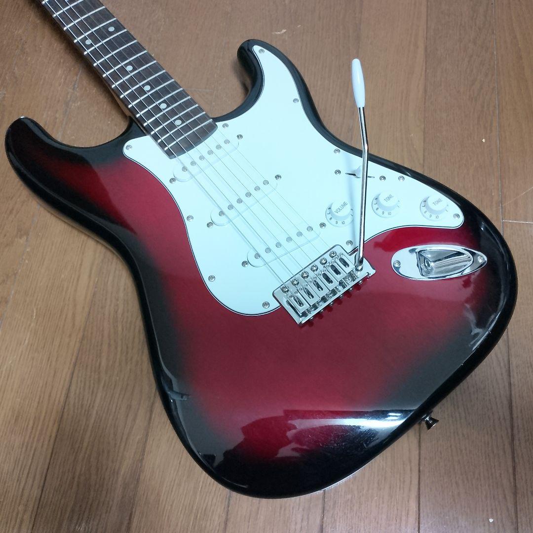 PhotoGenic　ストラトキャスタータイプ　エレキギター　弦は新品に交換済み